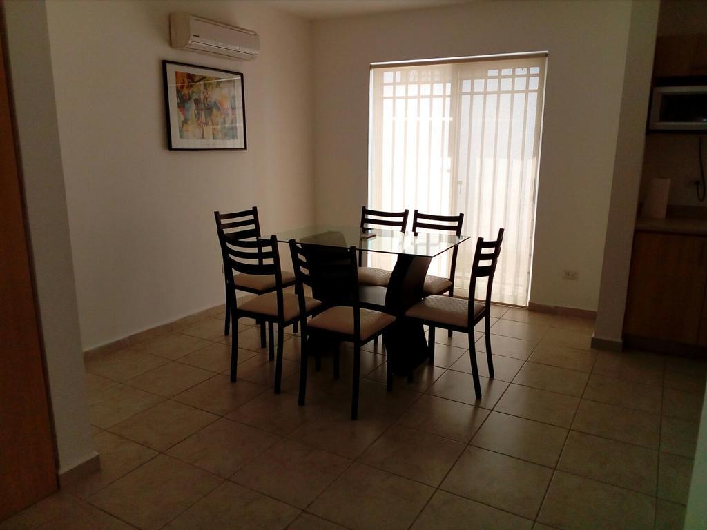International Executive Suites Monterrey Aeropuerto Bagian luar foto